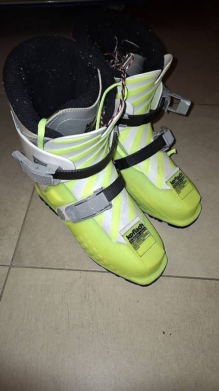 Scarpe da uomo: Chaussures Ski alpin ou peau de phoque  – Usato da Essertes venduto da ast_mk5t 1