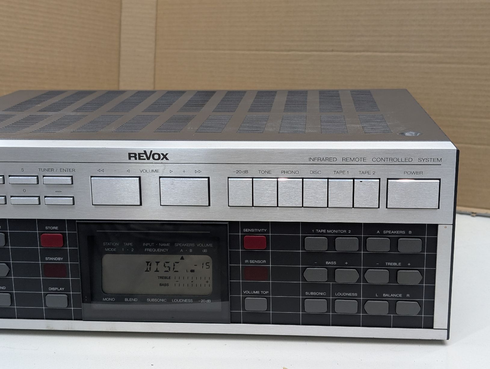 Revox Ricevitori: Revox B 285 Receiver: ein Kanal defekt. – Difettoso da Breitenbach venduto da Dribbel 4