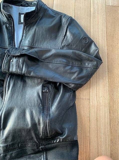 Vestes: Lederjacke Gr. 54 bugatti – D'occasion à Hirschthal par fam_zd6m 1