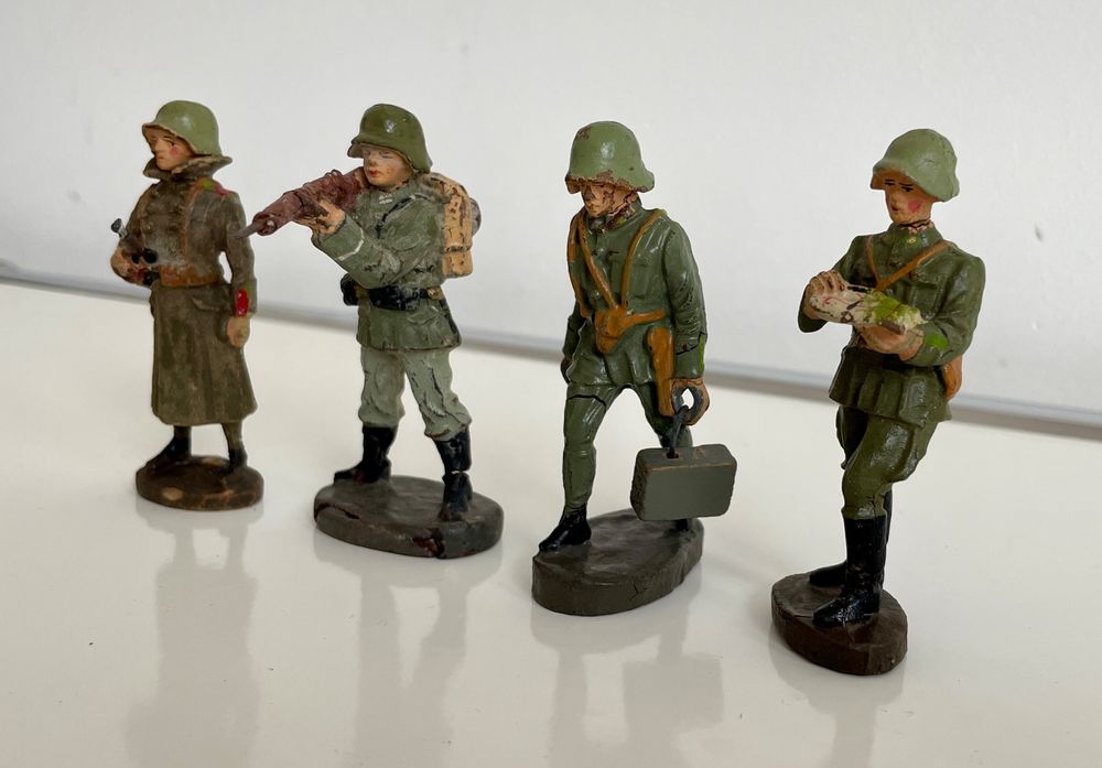 4x Spielzeugfiguren Elastolin Wehrmacht WWII 3
