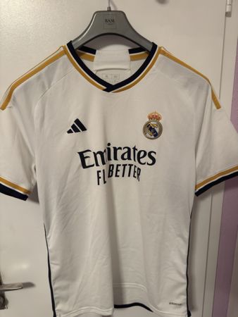Real Madrid Jersey white size XL Aeroready new