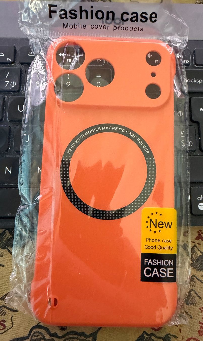 Apple Cover & Protezioni schermo: Coque de protection neuve pour iPhone 17 Pro Max – Nuovo e nell'imballaggio originale da Semsales venduto da __Florian__