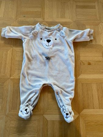 Pyjama Bär beige aus Plüsch Gr. 56