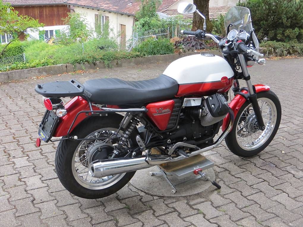 Route: Moto Guzzi V7 spezial à vendre – D'occasion à Develier par Collines26 3