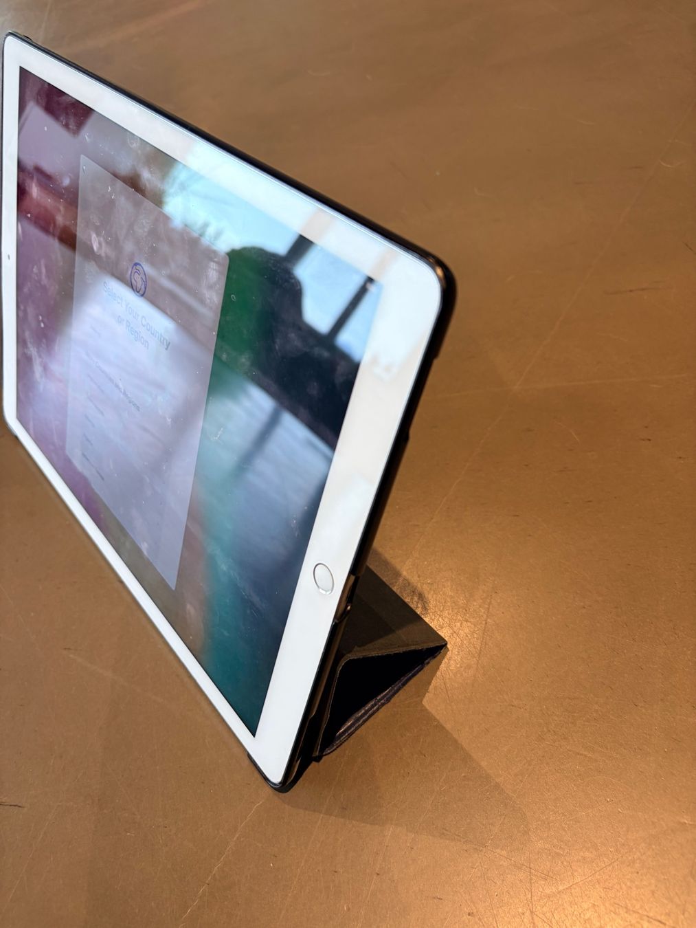 Apple Tablet PC: IPad Pro 12.9 inch (2nd Generation) – Usato da Lonay venduto da Xylous 1
