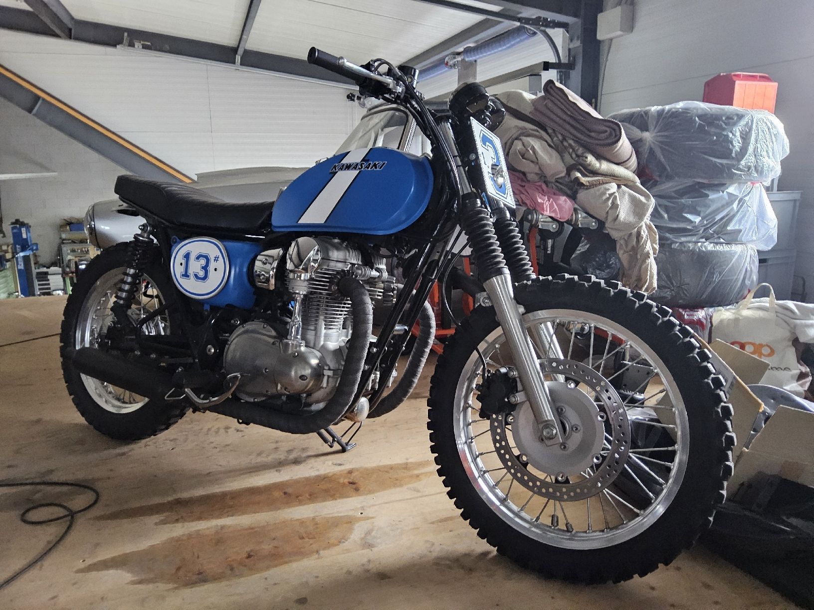 Strada: Scrambler Kawasaki W800 – Usato da Tägerschen venduto da Amadeus67