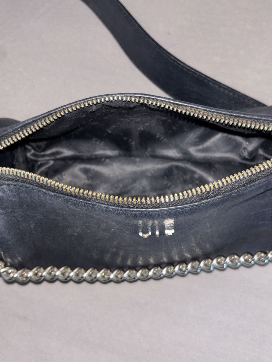 Taschen für Damen: VIF CROSSBODY BAG – Gebraucht aus Bern von kri_y8h8 2