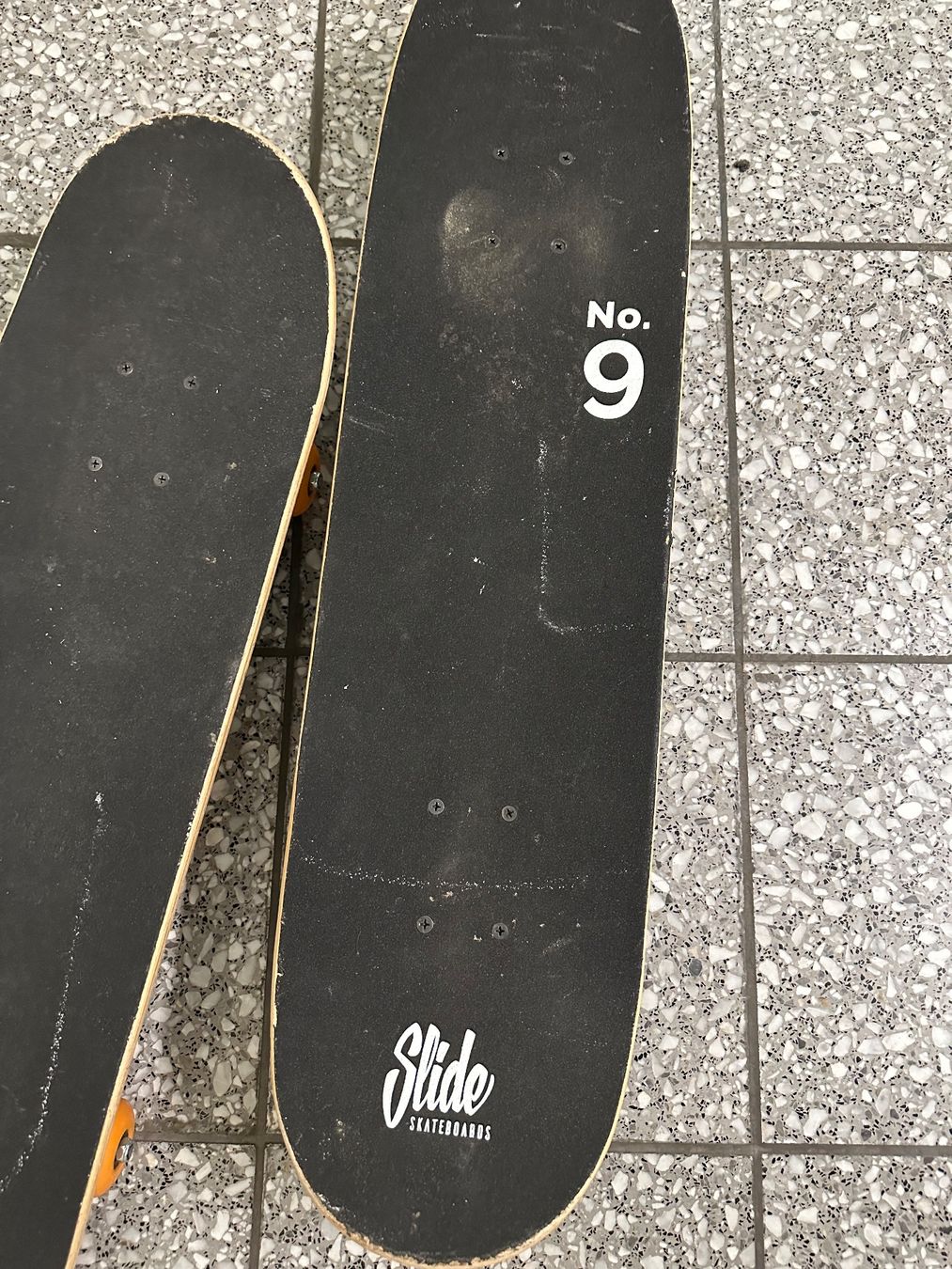 Skateboards: Zwei Skateboard – Gebraucht aus Zug von uri_z6fm 3