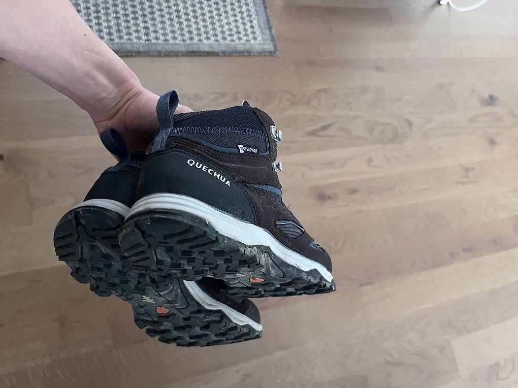 Damenschuhe: Treking Schuhe Gr. 39 – Gebraucht aus Liebefeld von sev_8dy8 1