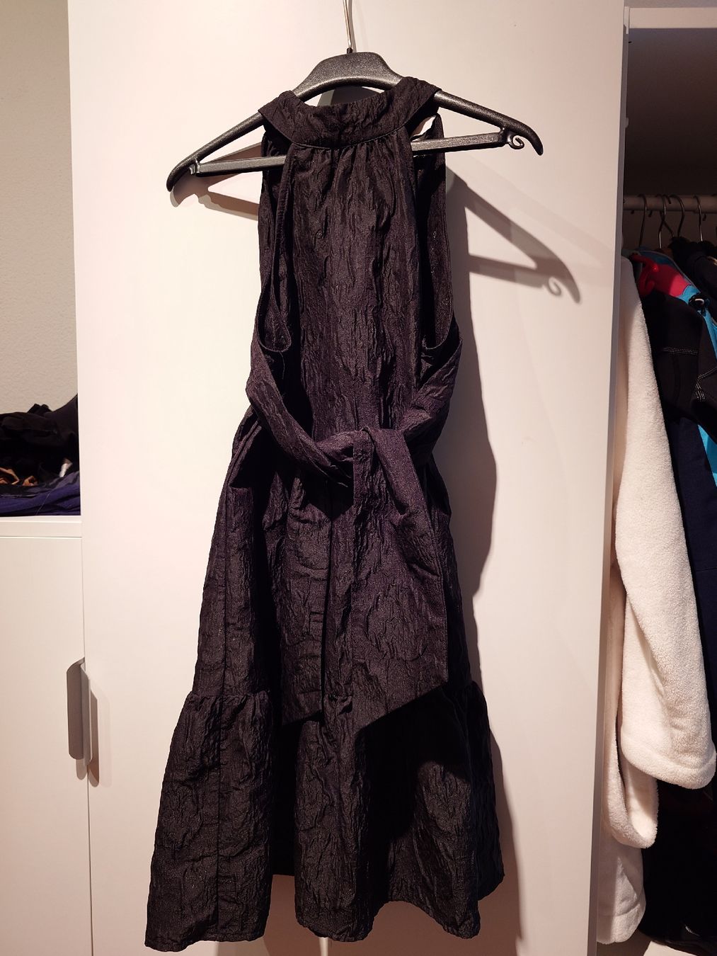 H&M Vestiti: Edles Kleid schwarz H&M Gr. XS – Usato da Stäfa venduto da Sandy087
