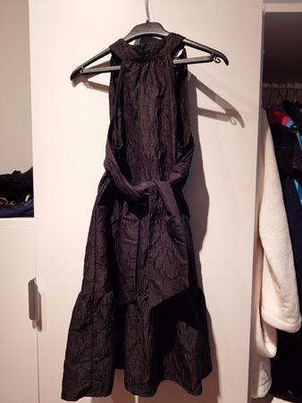 Edles Kleid schwarz H&M Gr. XS