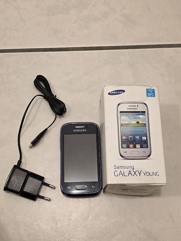 Telefoni cellulari / Smartphones: Samsung Galaxy Young Handy – Usato da Urtenen-Schönbühl venduto da sandrabern01 2