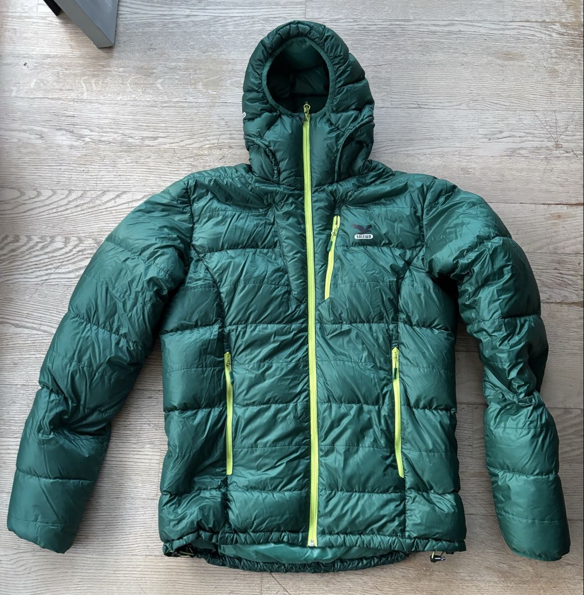 Salewa Vestes: Ensemble de ski Salewa – D'occasion à Attalens par ale_8qj5