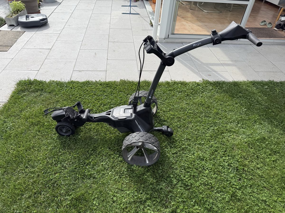 Motocaddy Trolleys: Elektro Golftrolley Motocaddy M7 gps – Gebraucht aus Adligenswil von Jerk1 4