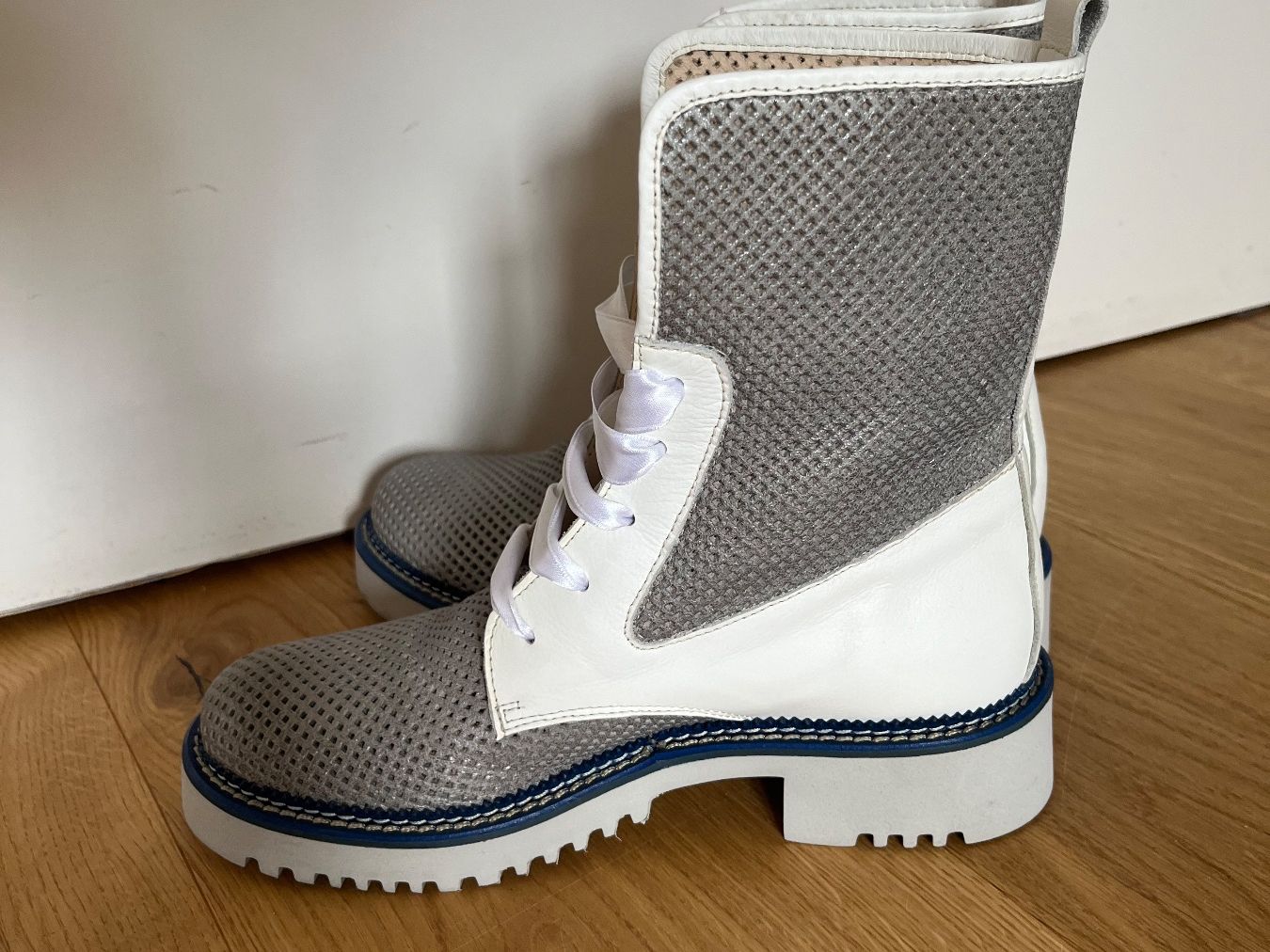 Scarpe da donna: Accatino Lochleder Boots Gr 37 – Usato da Winterthur venduto da ani_svs9 2