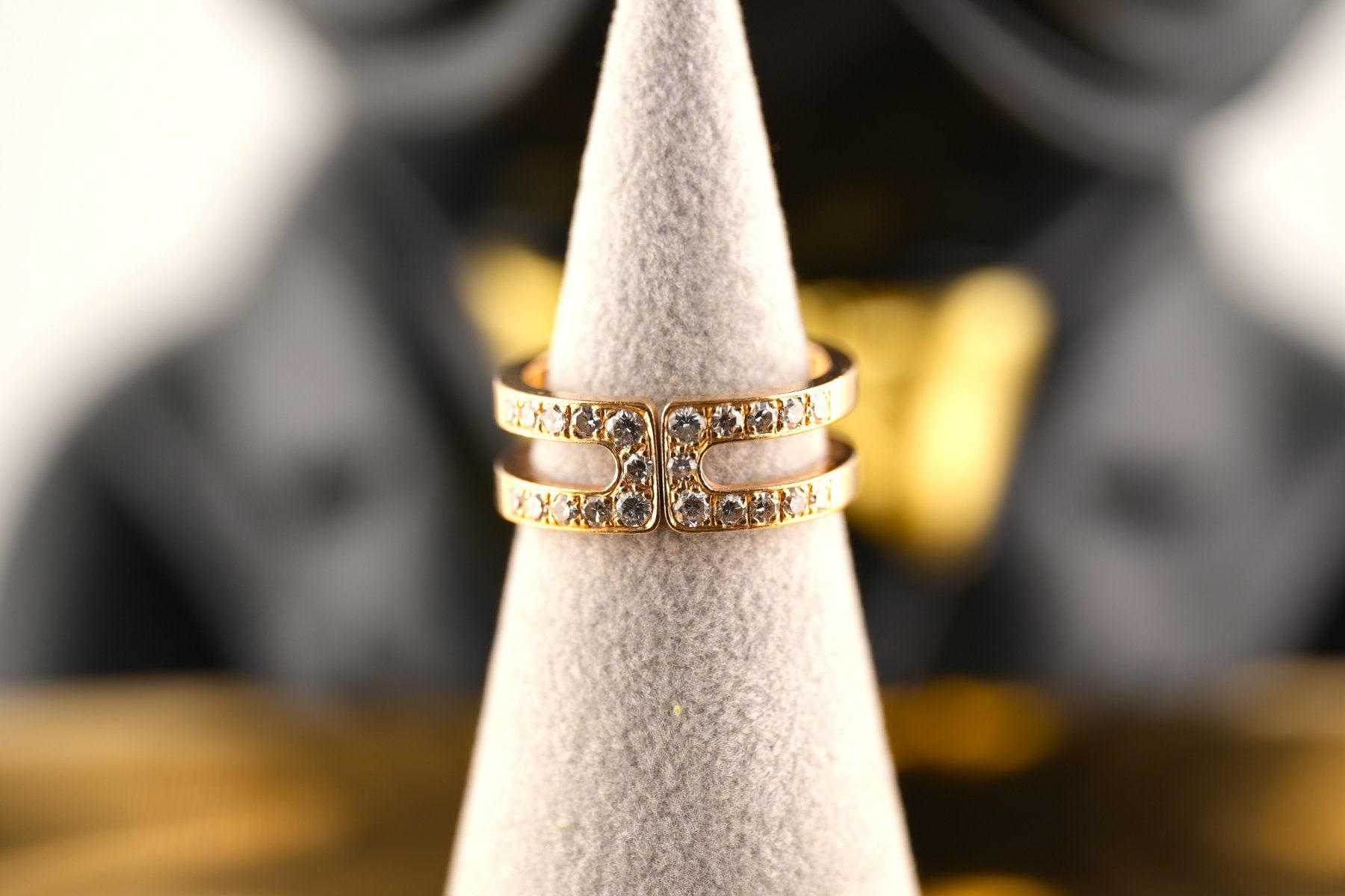Anelli: Goldring 18K mit Diamanten – Usato da Basel venduto da Vip24 5