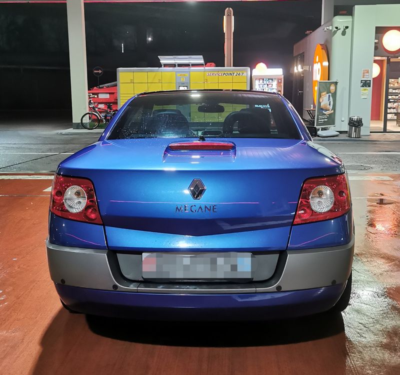 Renault megane cabriolet blau mit zubehör ab Garage