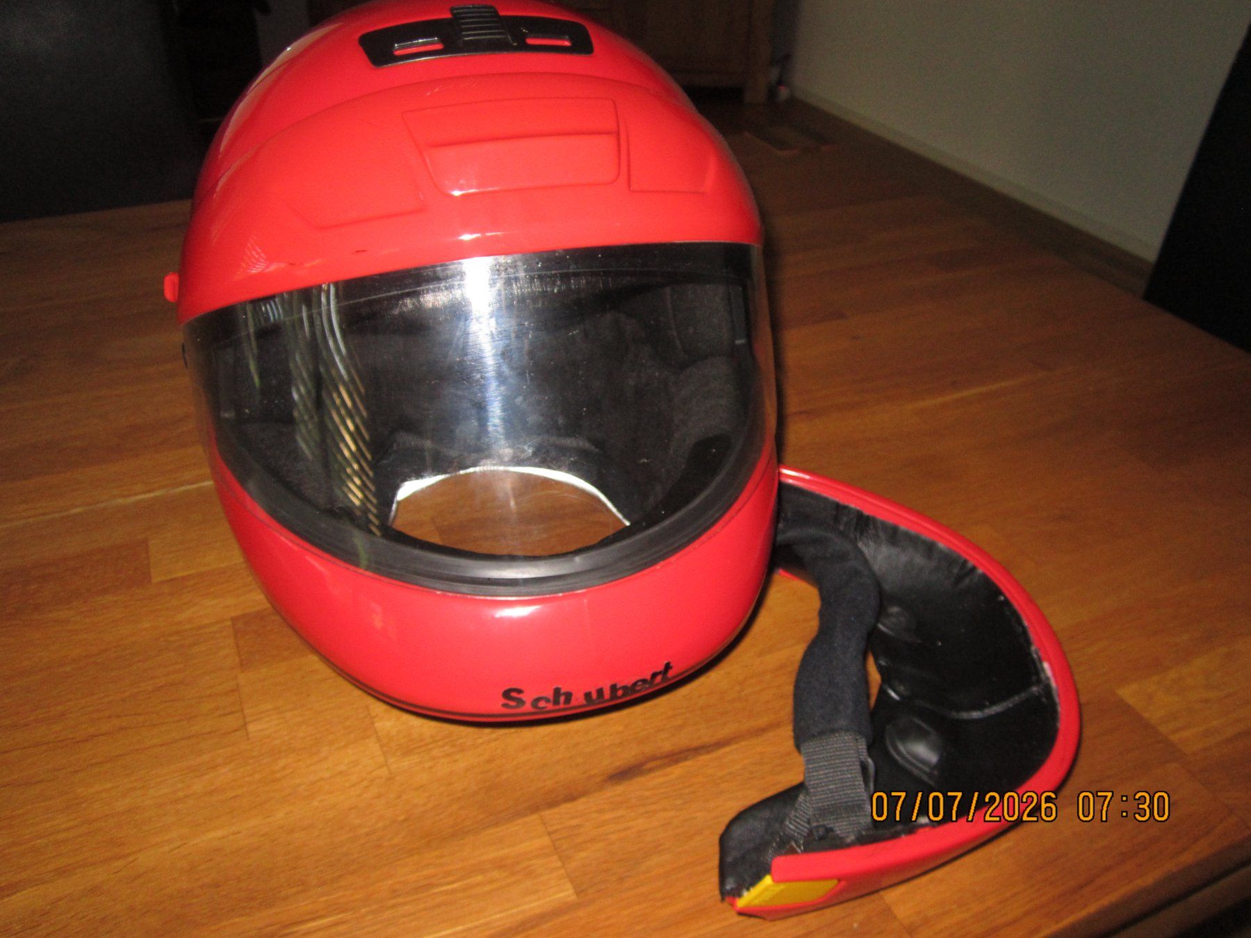 Casques & visières: Schubert Helm Rot – D'occasion à Unterterzen par isettababy 3
