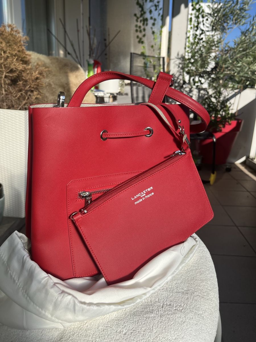 Lancaster Borse da donna: Lancaster Bucket Bag – Nuovo (secondo la descrizione) da Neuenhof venduto da Ivita