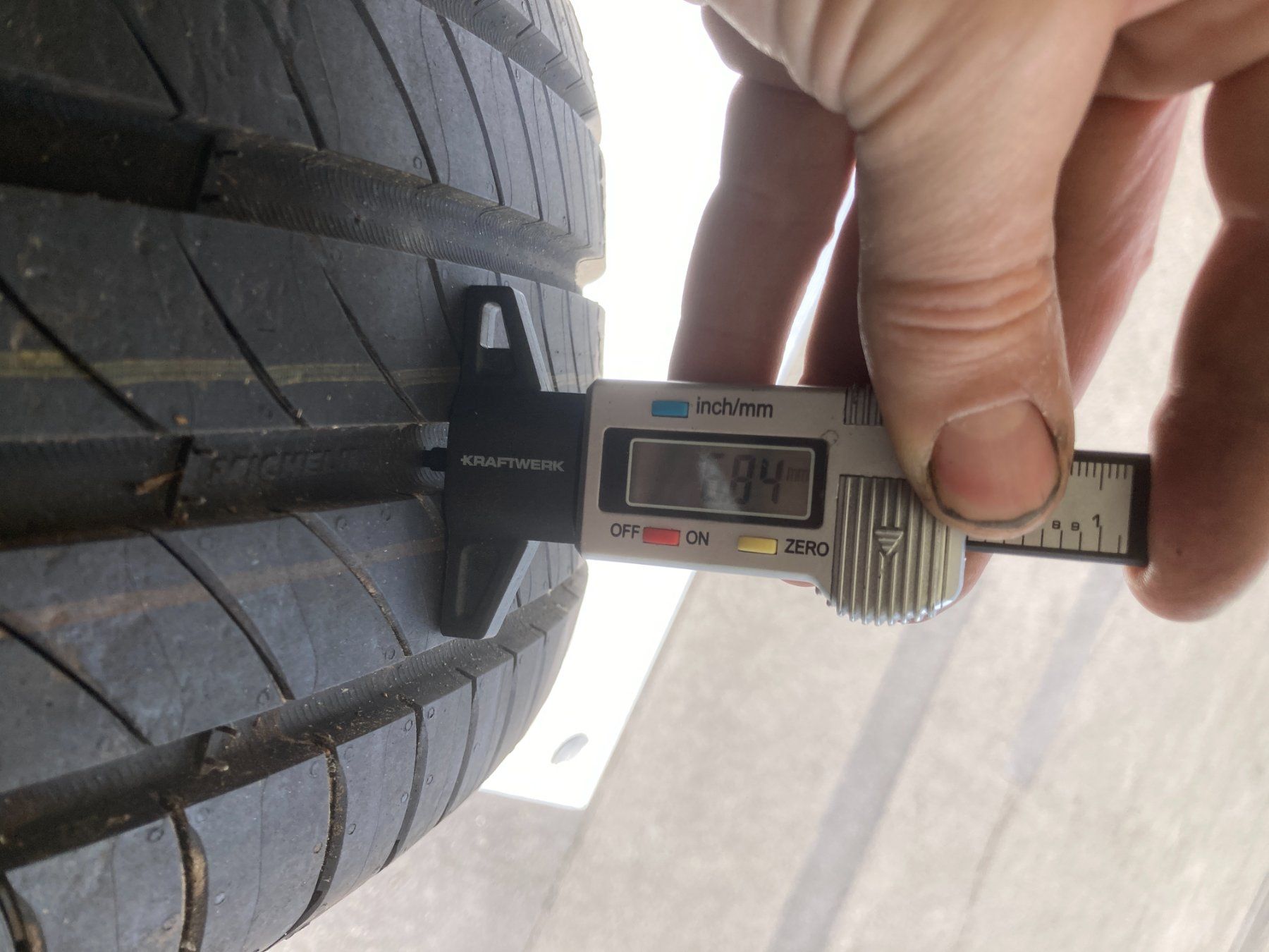 Michelin Pneus & Kompletträder: Sommerpneu 225/45R17 Michelin – Gebraucht aus Cham von WB2223 6
