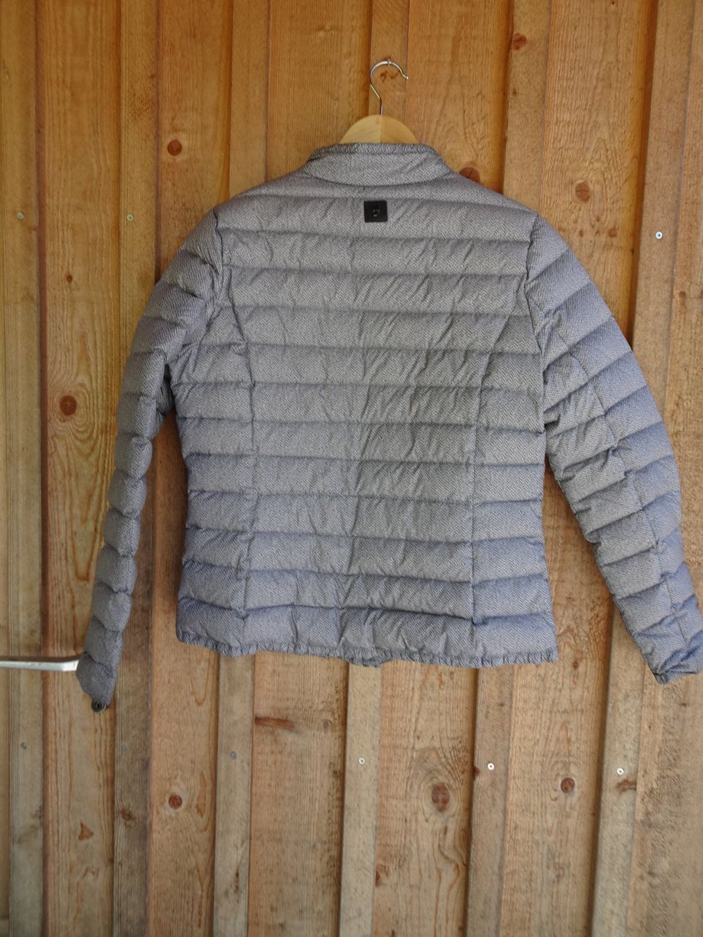 Comma Giacche: Leichte Steppjacke von Comma Gr. M - M82 – Usato da Küssnacht am Rigi venduto da Good4Deckeli 1