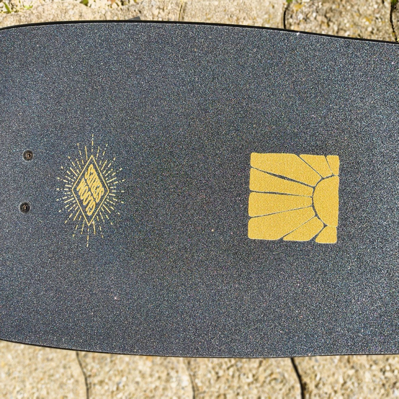 Skateboards: Long Island Gloom Old School Skateboard – Nuovo e nell'imballaggio originale da Uitikon Waldegg venduto da PJLS1 5