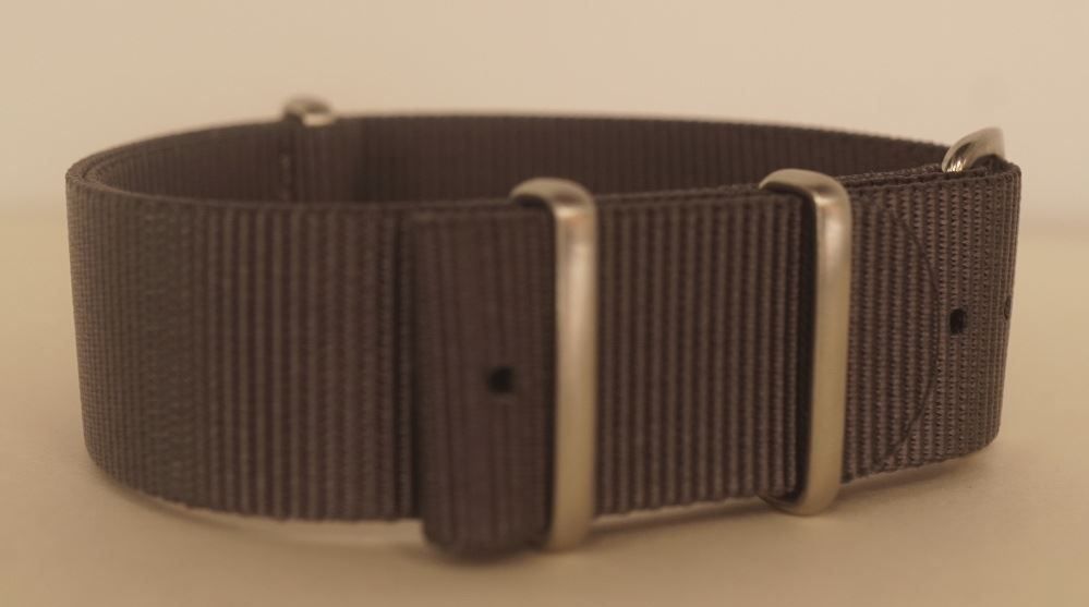 Uhrenarmbänder: NATO Strap Armband 20 mm einfarbig grau – Neu und originalverpackt aus Leipzig von rheingold_watches 2