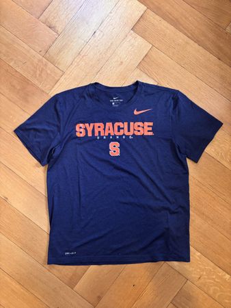 Nike T-Shirt Syracuse Orange dunkelblau Grösse L neuwertig