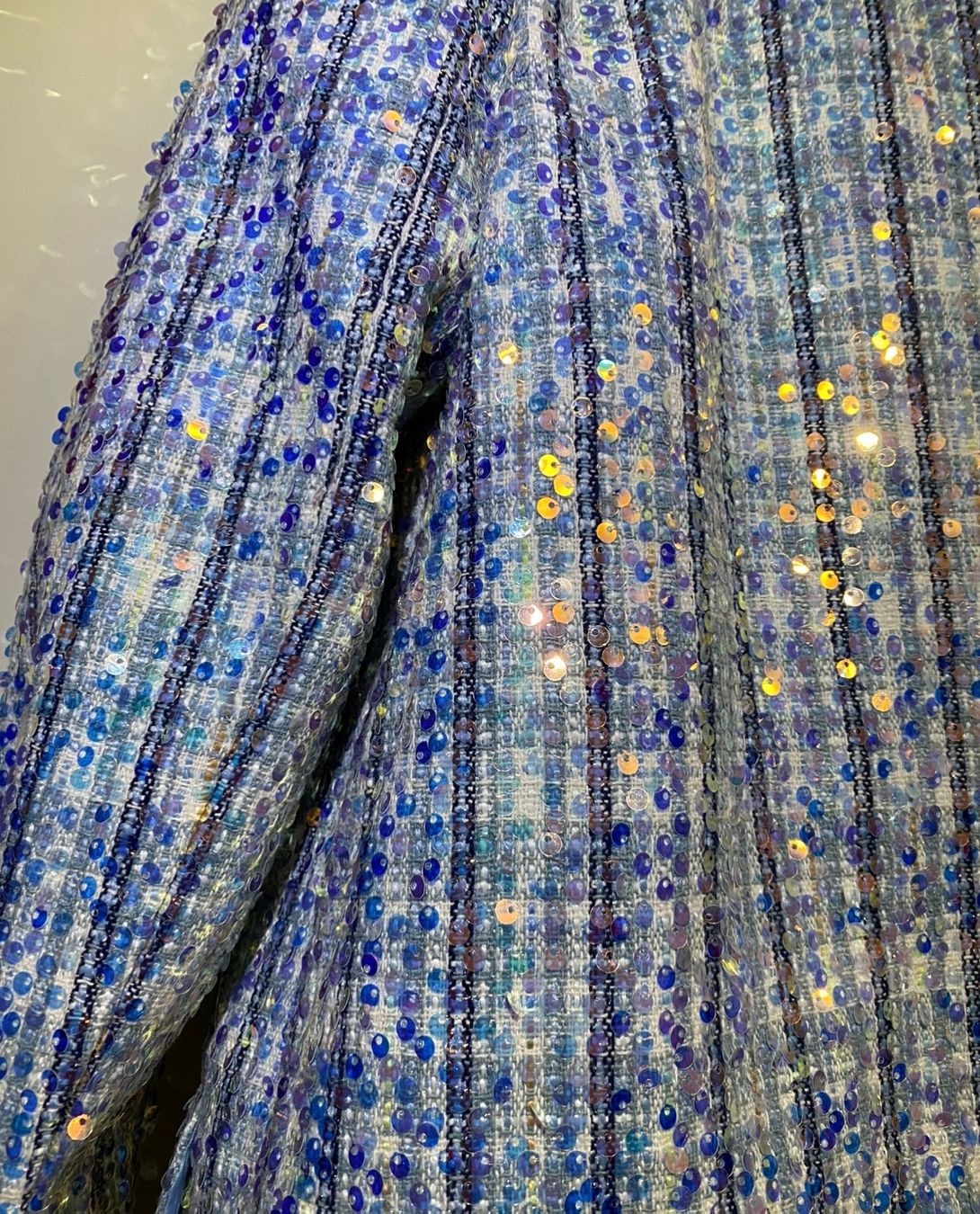 Completi & Tailleur: Blazer mit Pailetten Neuwertig Gr. L – Nuovo (secondo la descrizione) da Uster venduto da SAMMELPOST 1