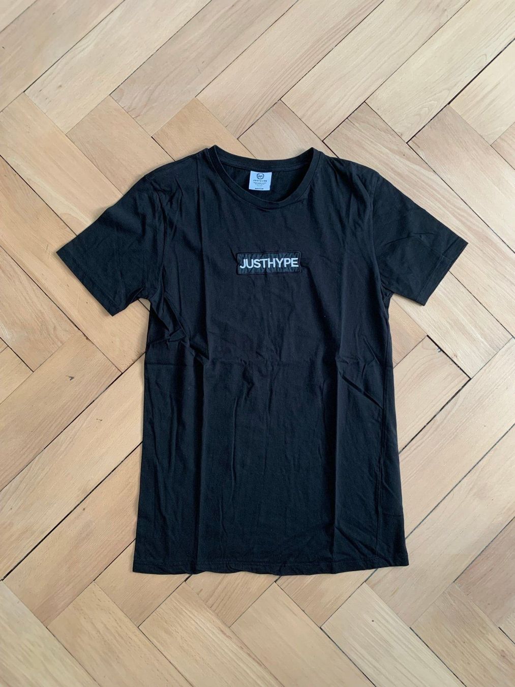 T-Shirts: HYPE - T-Shirt schwarz M – Gebraucht aus Zürich von Diazaio