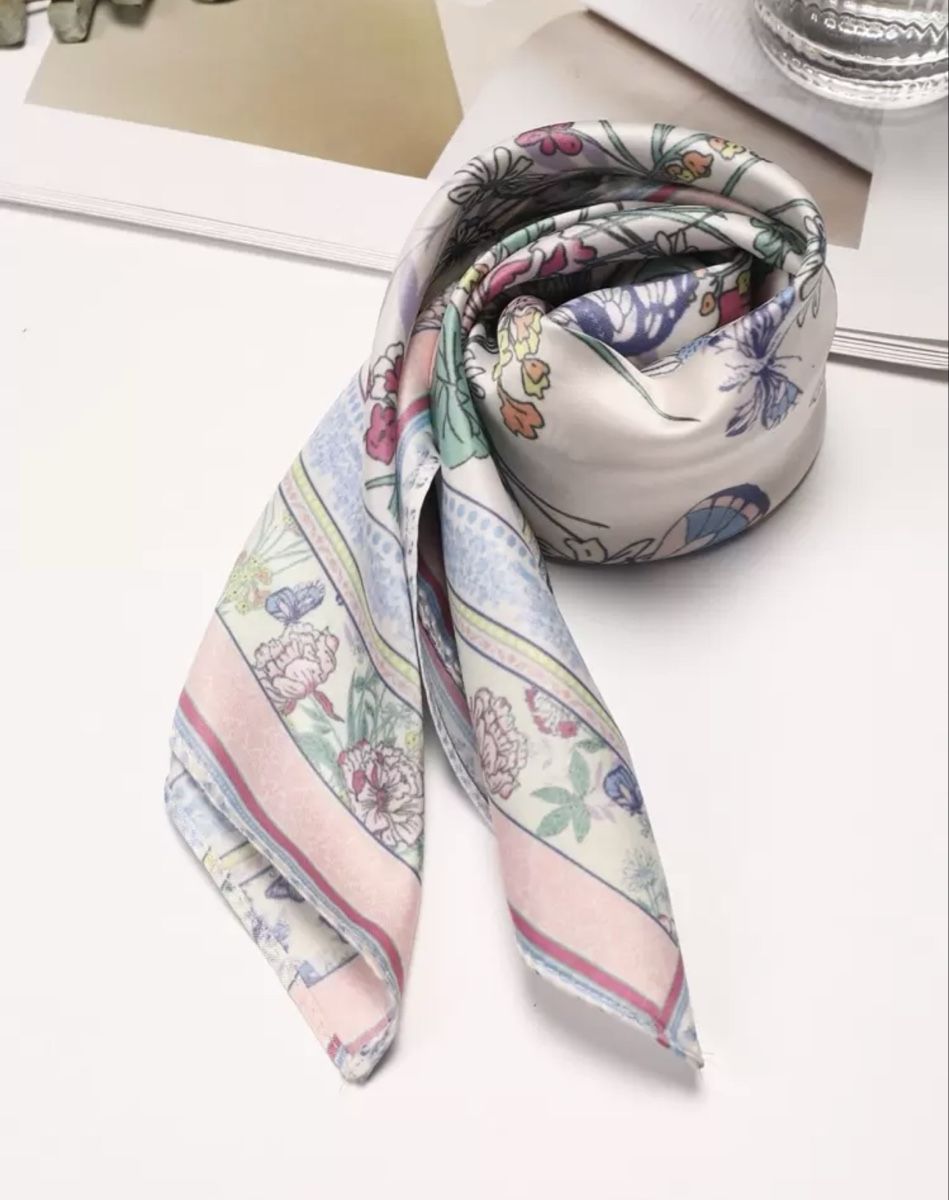 Foulards, Tücher & Schals: Foulard – Neu und originalverpackt aus Châtel-St-Denis von Montclair_Swiss 5