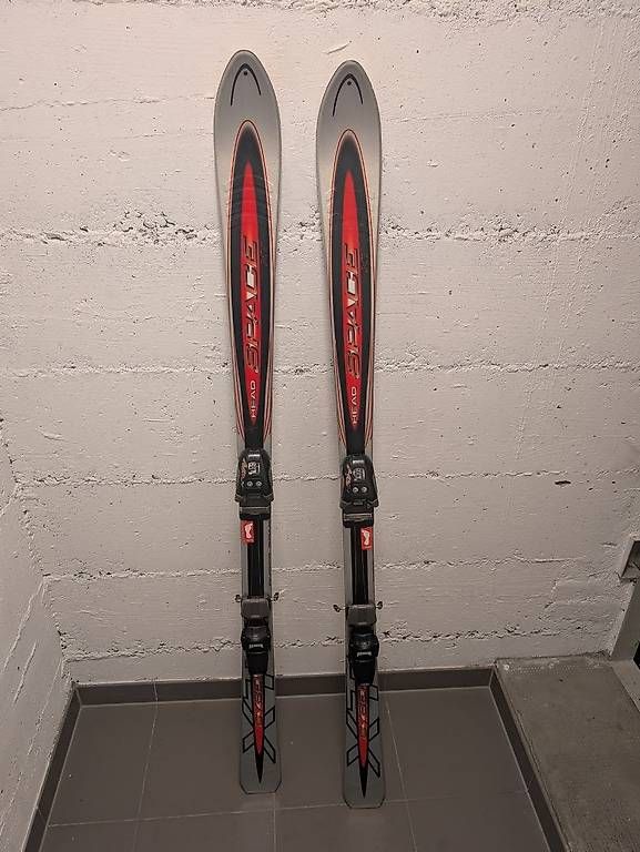 Head Skis: Skis Head Cyber Space xt 150cm – Gebraucht aus Renens VD von lmg_qg67