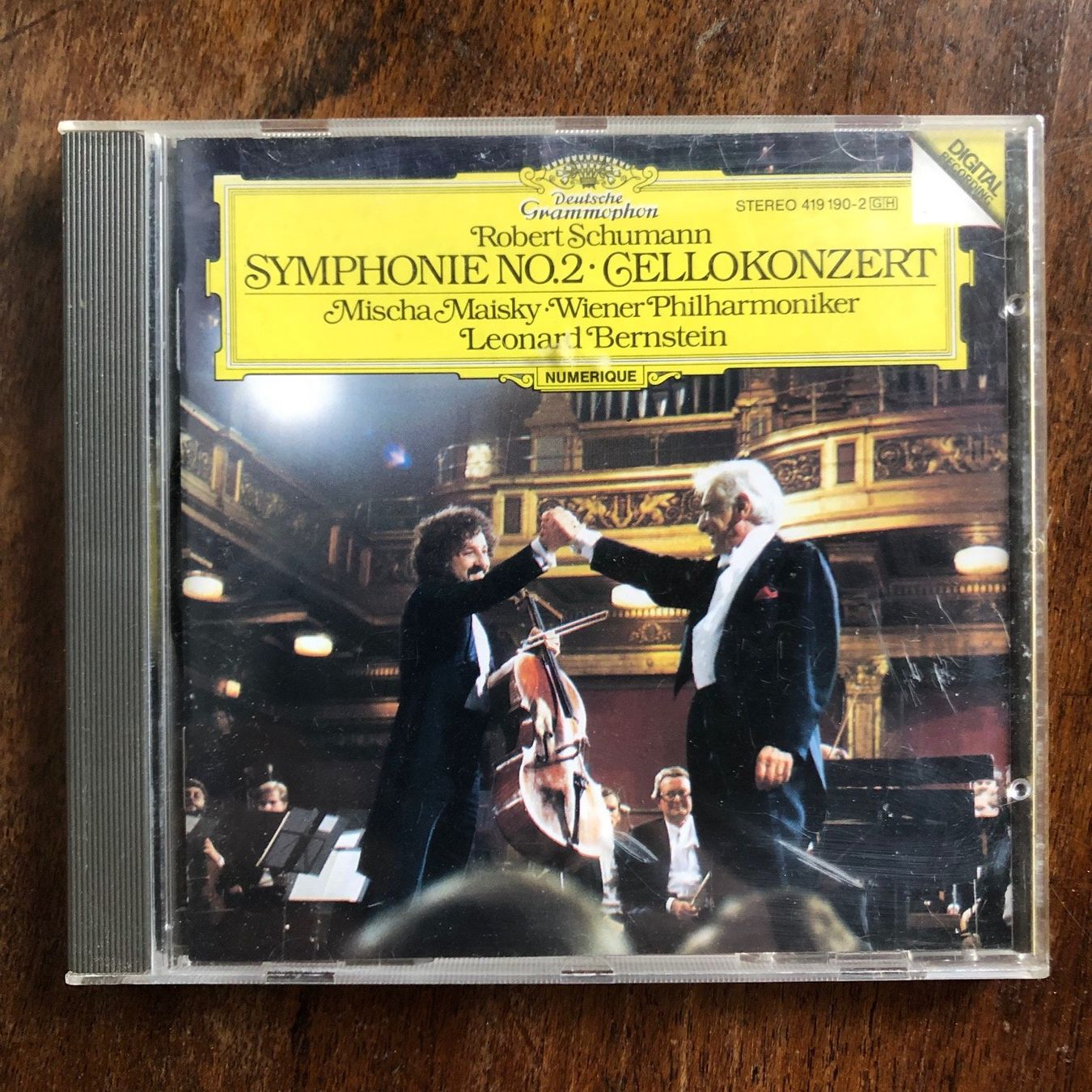 CDs: Schumann - Symphony No 2, Cellokonzert – Gebraucht aus Haute-Nendaz von photoksar
