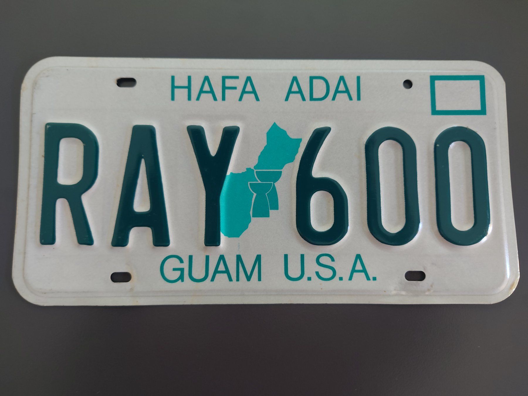 Insegne: GUAM – Usato da Aarburg venduto da 340cui