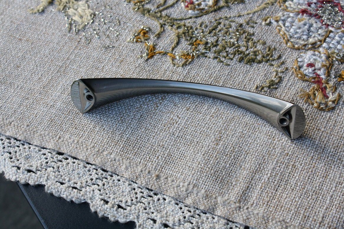 Ferramenta: Schubladengriffe 16 stk   16cm neu – Nuovo (secondo la descrizione) da zuchwil venduto da parson65 1