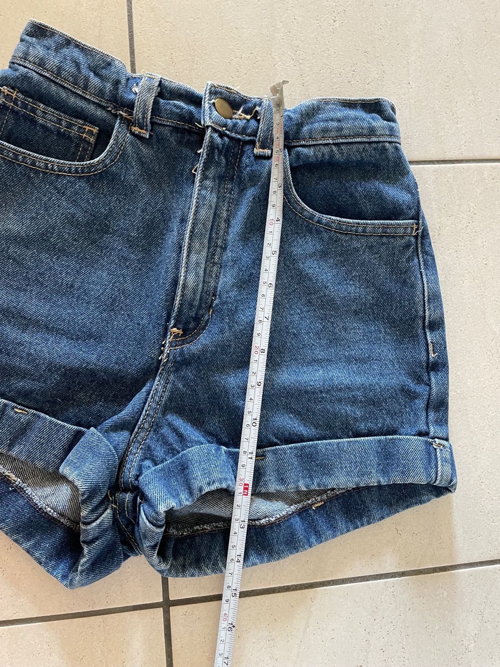 Pantaloni: Short jeans American apparel XS 34 – Nuovo (secondo la descrizione) da Pully venduto da kaba07 4