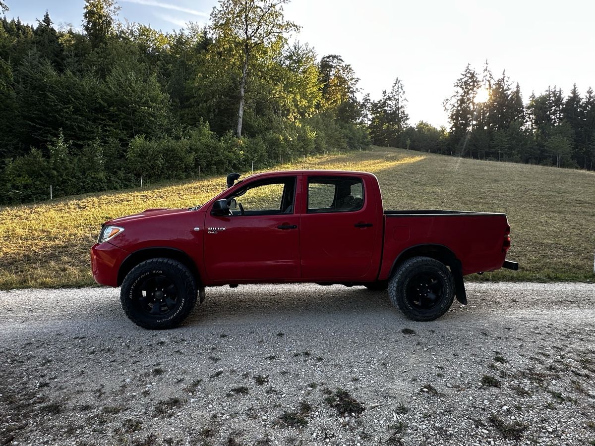 Toyota Nutzfahrzeuge: Toyota Hilux 2.5 D4D – Gebraucht aus Pfeffingen von Buuri05 2