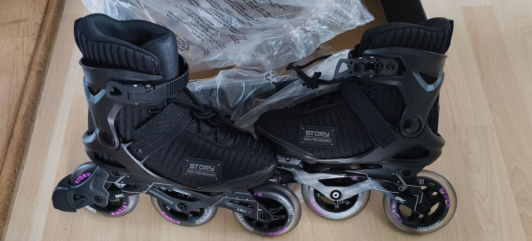 Pattini in linea & Pattini a rotelle: Story Inline Skates Grösse 39 – Nuovo e nell'imballaggio originale da Thun venduto da Geroquaia