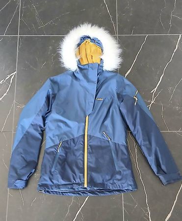 Giacca da donna, misura M. Piumino sportivo