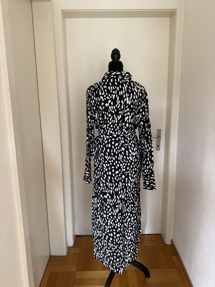 Kleider: YAS – Maxi-Hemdkleid - Grösse 40 – Neu (gemäss Beschreibung) aus Zürich von Indigo2012 1