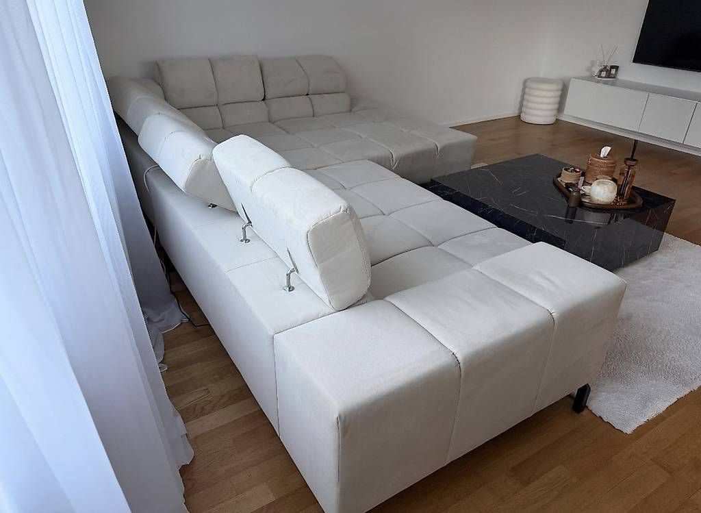 Divani: Sofa beige mit motorischem Sitzvorzug – Usato da Egerkingen venduto da Tooll 2