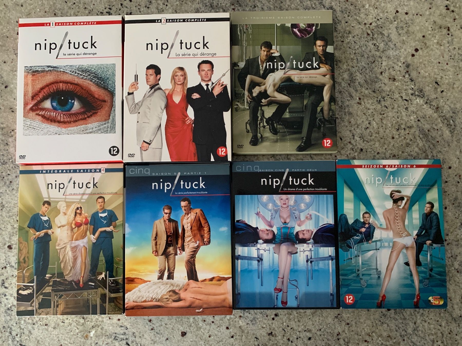 Tutti i DVDs: Coffret DVD Nip/Tuck Saisons 1-6 – Usato da Genève venduto da sunsustains