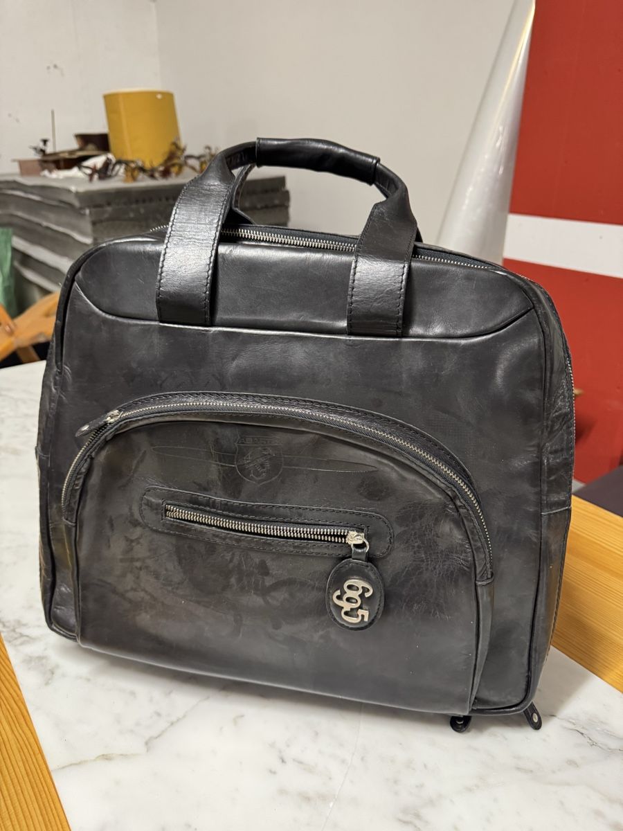Abarth Taschen: Abarth leather weekend  – Gebraucht aus Luzern von Antiquesonline 6