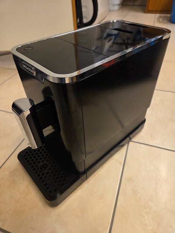 Macchine per caffè & Macchine per espresso: Kaffeevollautomat MioStar  – Usato da Büttikon AG venduto da Peet1 4