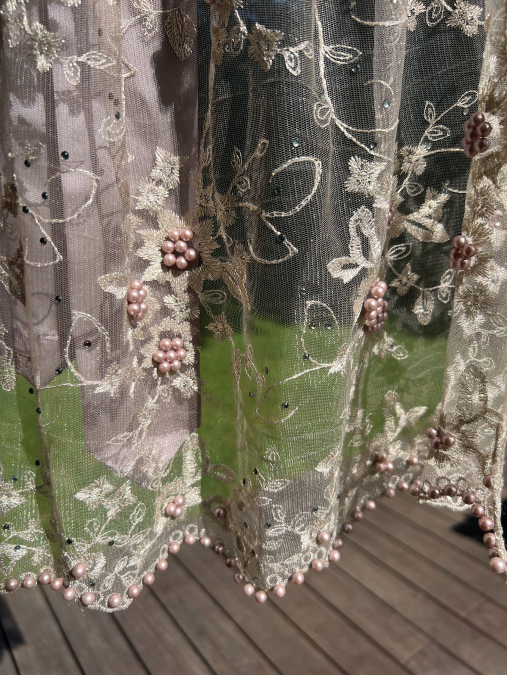 Costumi tradizionali: Edle Dirndl Schürze von Krüger in Gr 34 / XS – Usato da Wallisellen venduto da Val1990 8