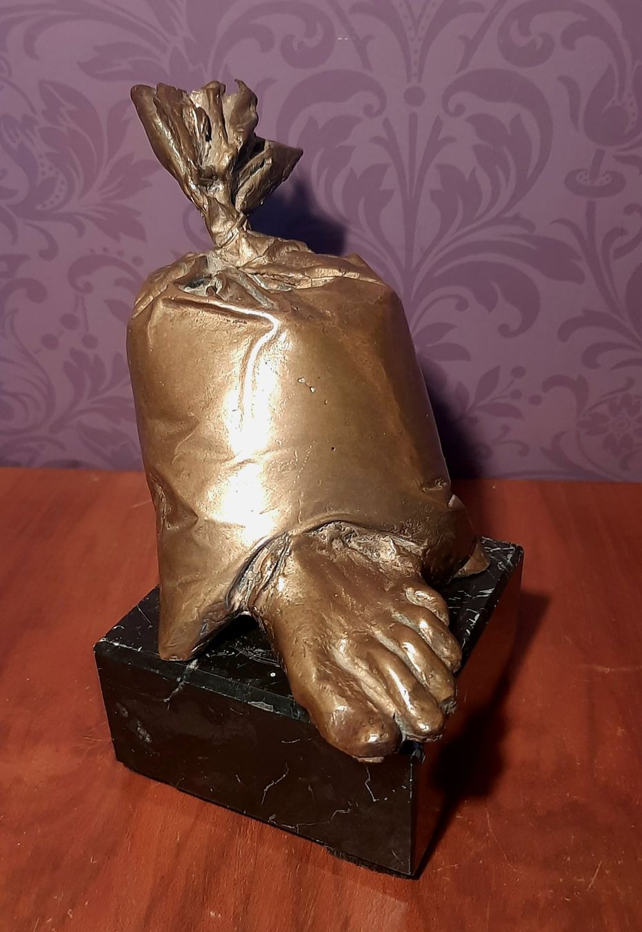 Sculture & Statue: Surrealistische Bronze Skulptur – Usato da Arbon venduto da torso444