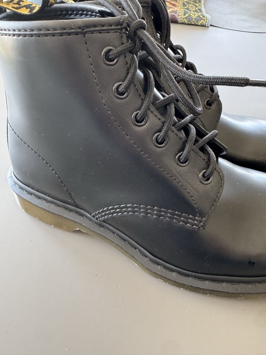 Dr. Martens Scarpe da uomo: Dr. Martens Stiefel schwarz Grösse 43 NEU – Nuovo (secondo la descrizione) da Arbon venduto da HaraldP72