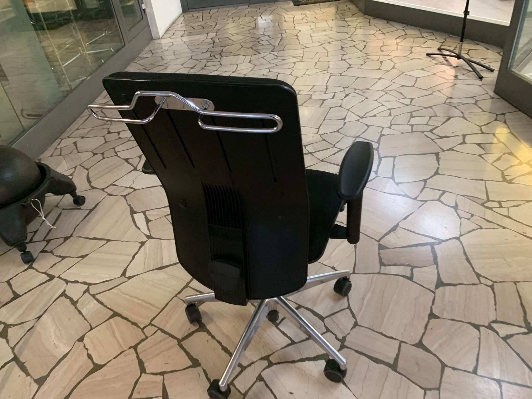 Sedie: Girsberger comport stuhl Lief Gratis – Usato da Thun venduto da Thuno6 4