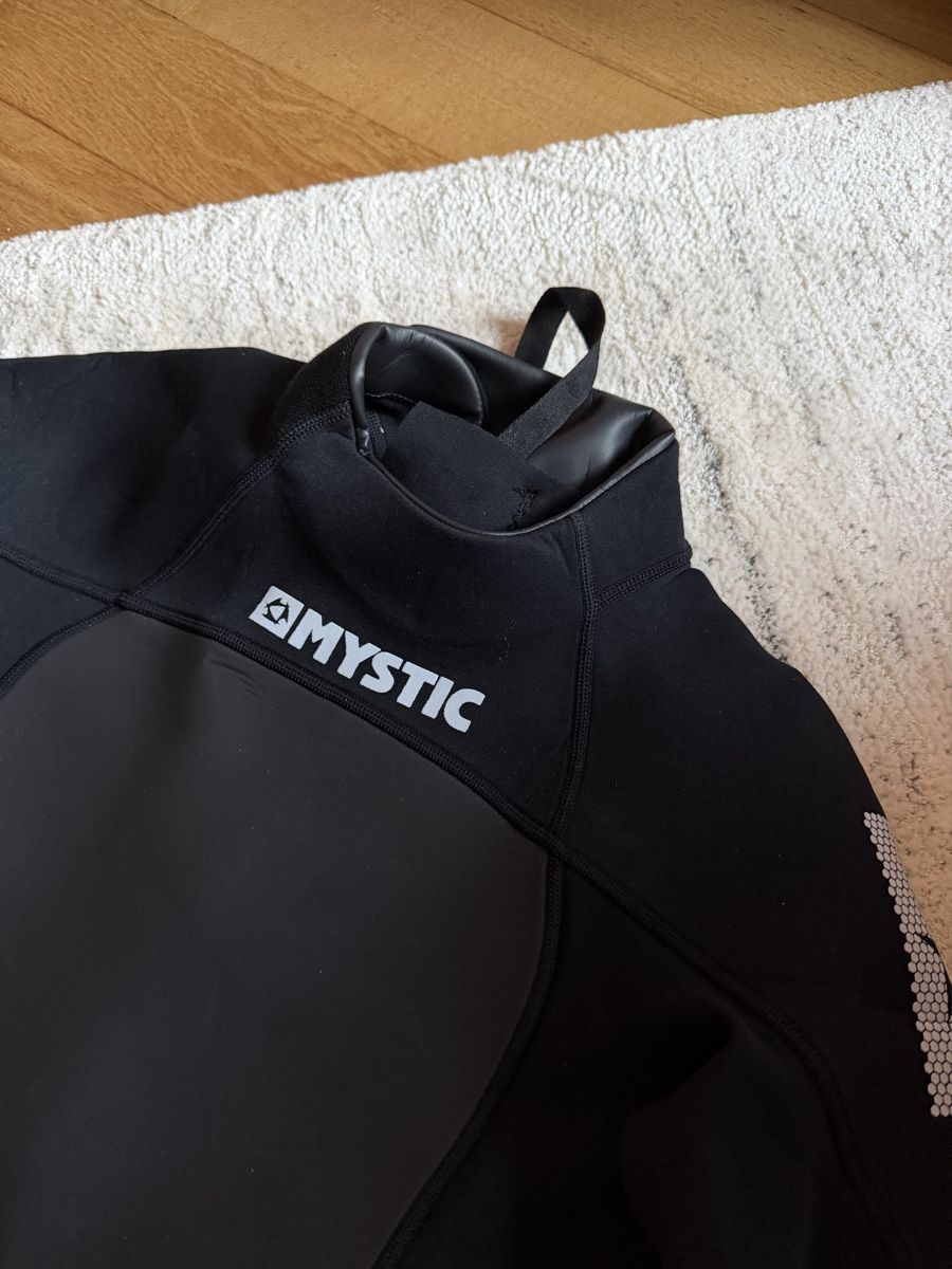 Completi: Mystic Neoprenanzug Fullsuit – Usato da Basel venduto da two_n27b 2
