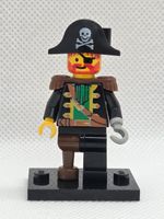 LEGO Pirates pi055 Captain Red Beard (Captain Roger)